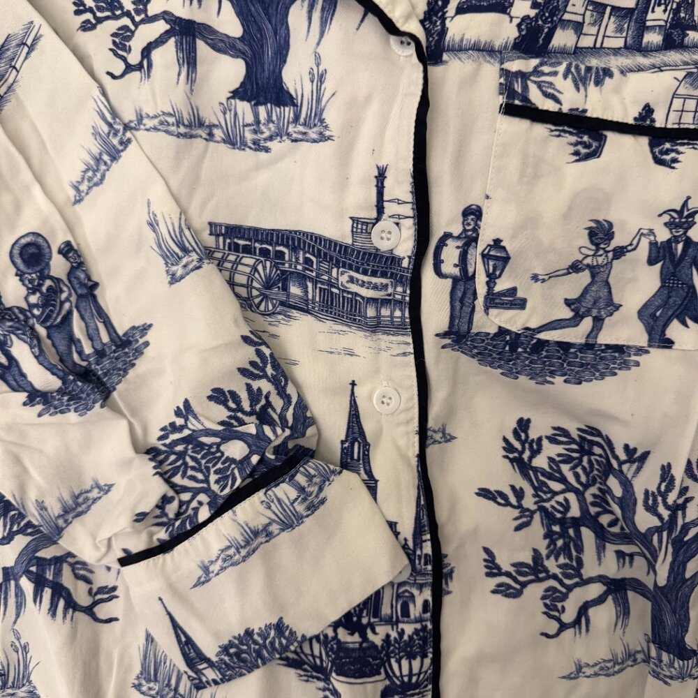 New Orleans Toile Sleep Shirt - Picture 10 of 11